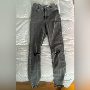 ZARA SKINNY JEANS